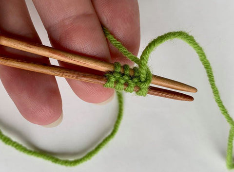 Arteeni's method: cast on: wrong side