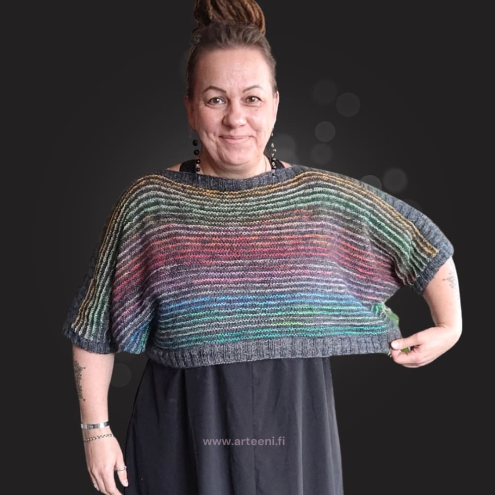 Väljä lepakkohihainen neulepaita arkeen ja juhlaan. Nopea neuloa, helppo muokata ja täydellinen mekkojen ja toppien päälle ympäri vuoden.